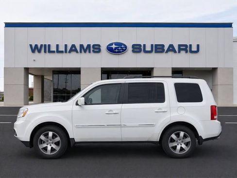 Used 2015 Honda Pilot Touring image 4