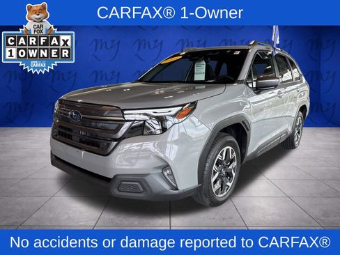 Certified 2025 Subaru Forester Premium AWD/4WD image 5