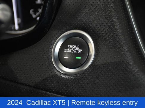 Used 2024 Cadillac XT5 Premium Luxury image 14