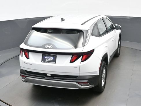 Used 2025 Hyundai Tucson SE AWD/4WD image 39