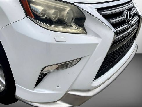 Used 2017 Lexus GX 460 Premium w/ Premium Package AWD/4WD image 34
