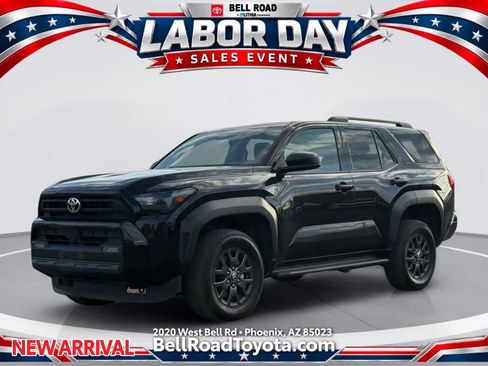 Used 2025 Toyota 4Runner SR5 AWD/4WD image 1