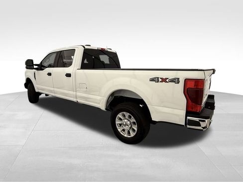 Used 2021 Ford F350 XLT w/ XLT Value Package image 2