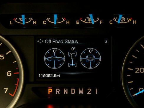 Used 2017 Ford F150 XLT w/ Equipment Group 301A Mid RWD image 24