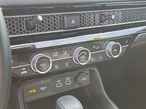 Certified 2024 Honda Civic Sport Touring image 28