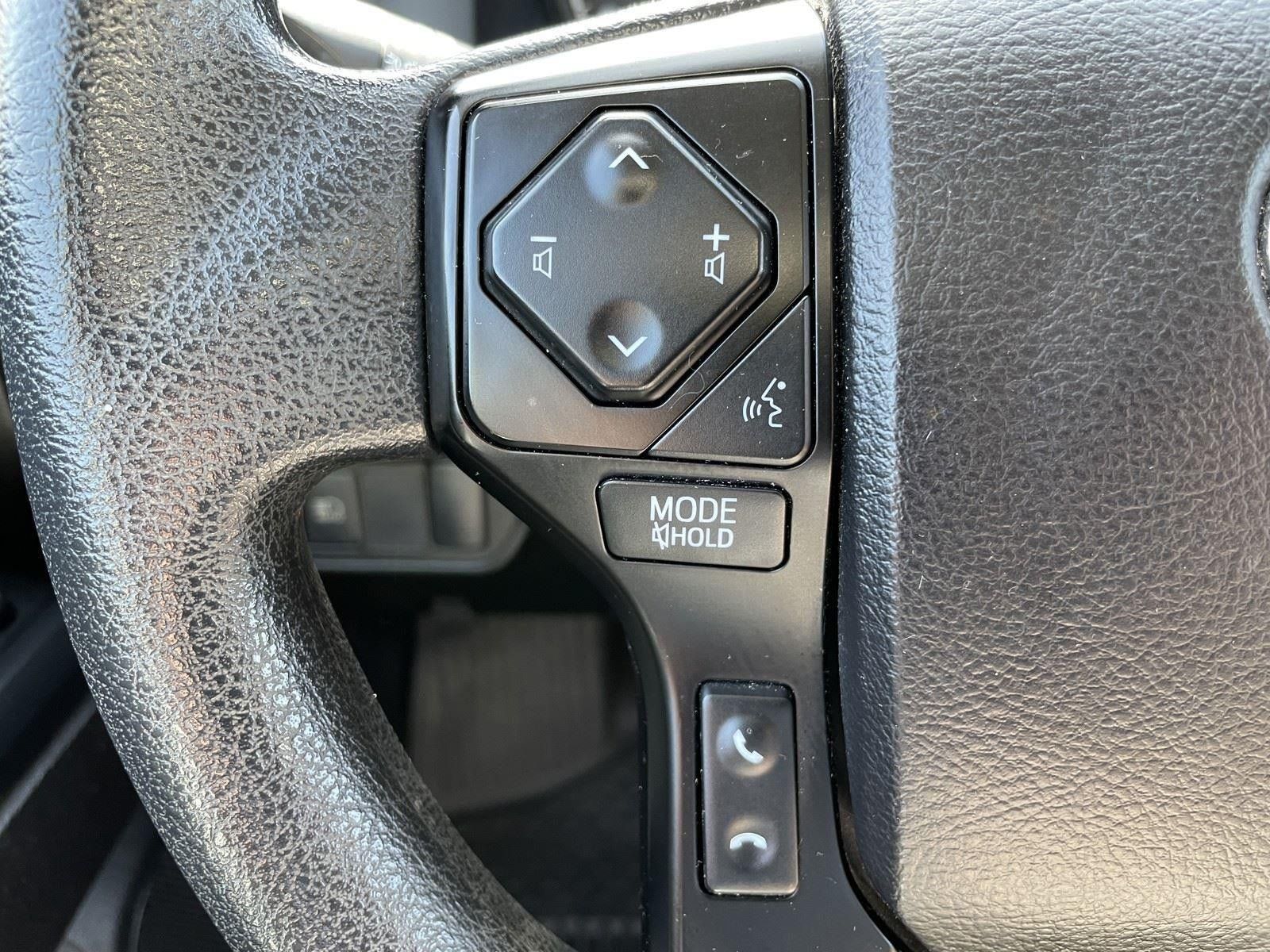 Used 2022 Toyota Tacoma SR w/ SR Convenience Package RWD image 21