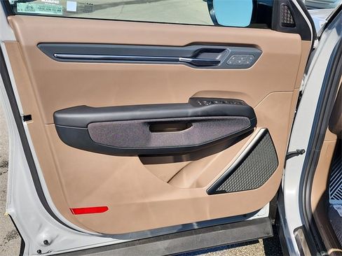 New 2026 Kia EV9 GT-Line image 11