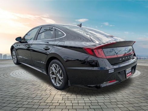 Used 2023 Hyundai Sonata SEL FWD image 7