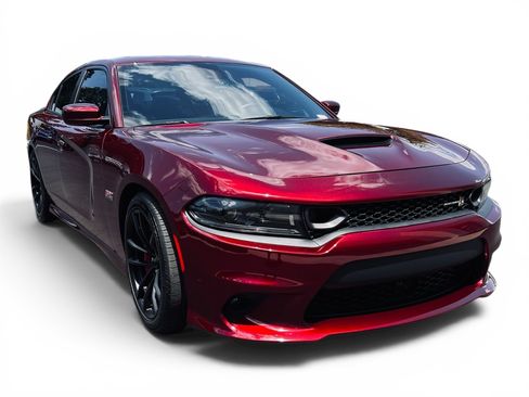 Used 2022 Dodge Charger Scat Pack w/ Dynamics Package RWD image 2
