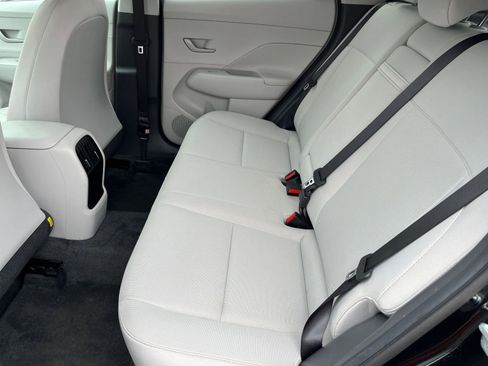 Used 2025 Hyundai Kona SEL image 27