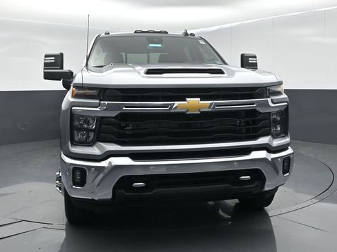 Used 2025 Chevrolet Silverado 3500 LT w/ All Star Edition AWD/4WD image 3