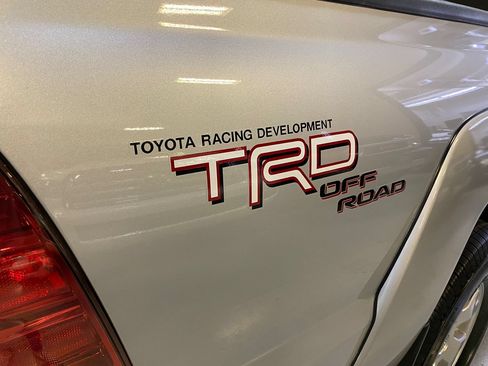 Used 2006 Toyota Tacoma PreRunner RWD image 32