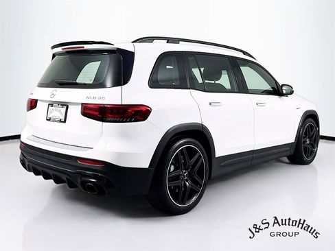 Used 2021 Mercedes-Benz GLB 35 AMG 4MATIC image 7