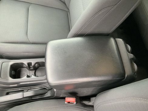 Used 2022 Jeep Wrangler Unlimited Sport image 46