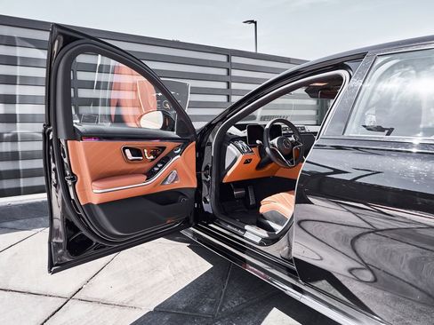 Used 2023 Mercedes-Benz S 580 4MATIC Sedan image 29