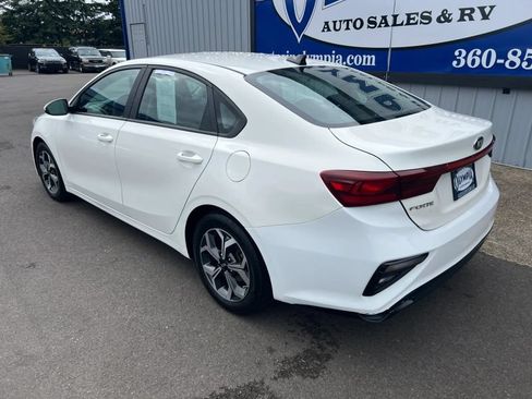 Used 2020 Kia Forte LXS FWD image 13