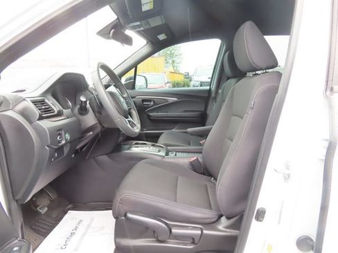 Used 2021 Honda Passport Sport image 14