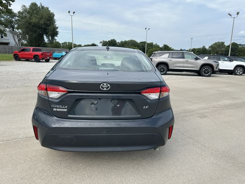 Used 2024 Toyota Corolla LE FWD image 4