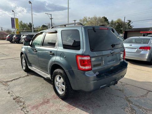 Used 2011 Ford Escape XLT image 5