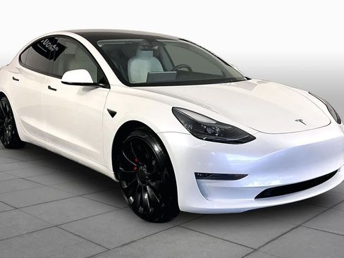 Used 2023 Tesla Model 3 Performance AWD/4WD image 2