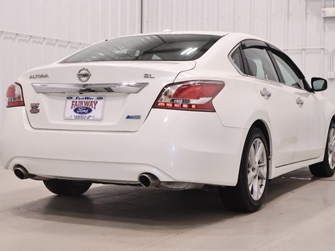 Used 2013 Nissan Altima 2.5 SL image 9