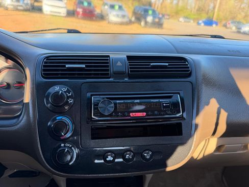 Used 2004 Honda Civic LX image 17