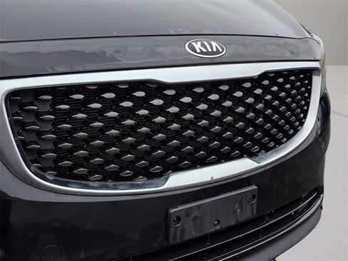 Used 2016 Kia Sedona LX w/ Option Group 020 image 9