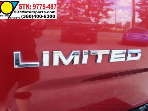 Used 2013 RAM 1500 Limited AWD/4WD image 16