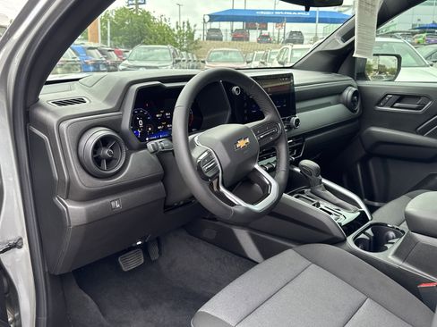 Used 2026 Chevrolet Colorado W/T w/ WT Convenience Package II image 22