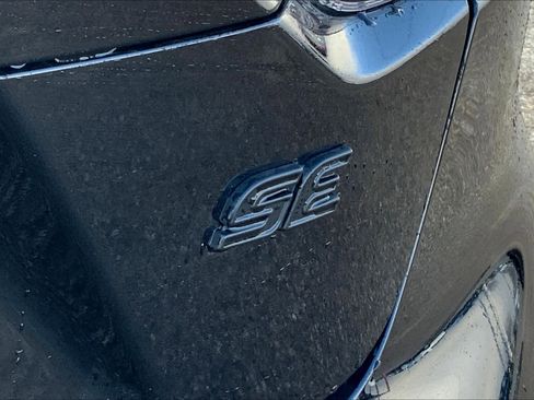 Used 2023 Toyota Corolla SE image 10