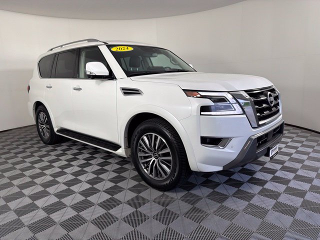 Used 2024 Nissan Armada SL w/ Captain's Chairs Package AWD/4WD image 35