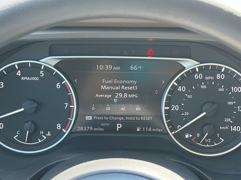 Certified 2023 Nissan Rogue S image 15