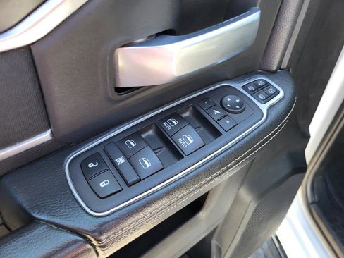 Used 2024 RAM 3500 Big Horn image 16