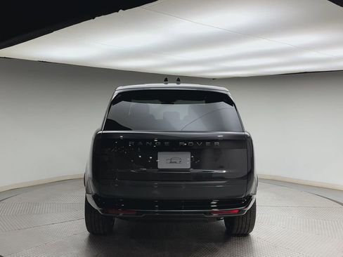 New 2026 Land Rover Range Rover SE AWD/4WD image 3