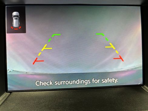 Used 2019 Nissan Pathfinder S image 26