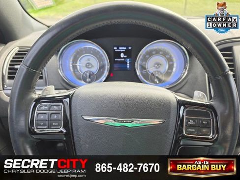 Used 2014 Chrysler 300 S RWD image 14