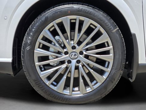 New 2026 Lexus RX 350 FWD image 21
