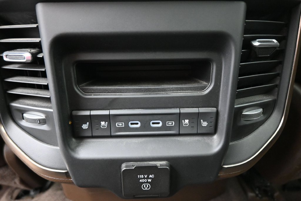 Used 2026 RAM 1500 Limited AWD/4WD image 31