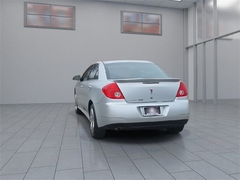 Used 2009 Pontiac G6 Sedan w/ Sport Package 1 image 7