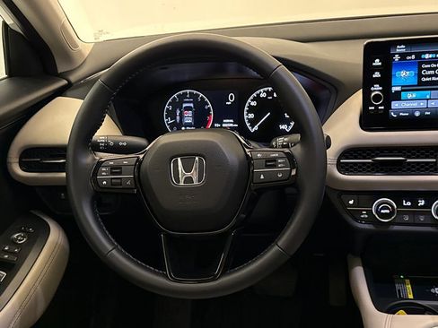 Certified 2025 Honda HR-V EX-L image 14