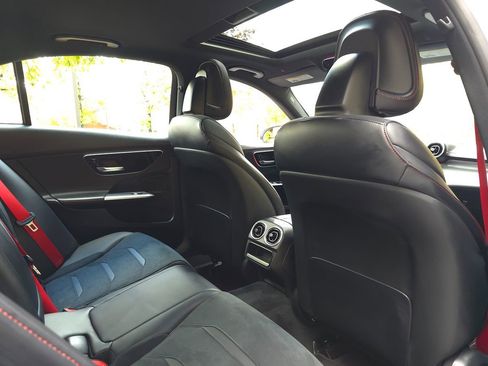 Used 2023 Mercedes-Benz C 43 AMG 4MATIC Sedan image 20