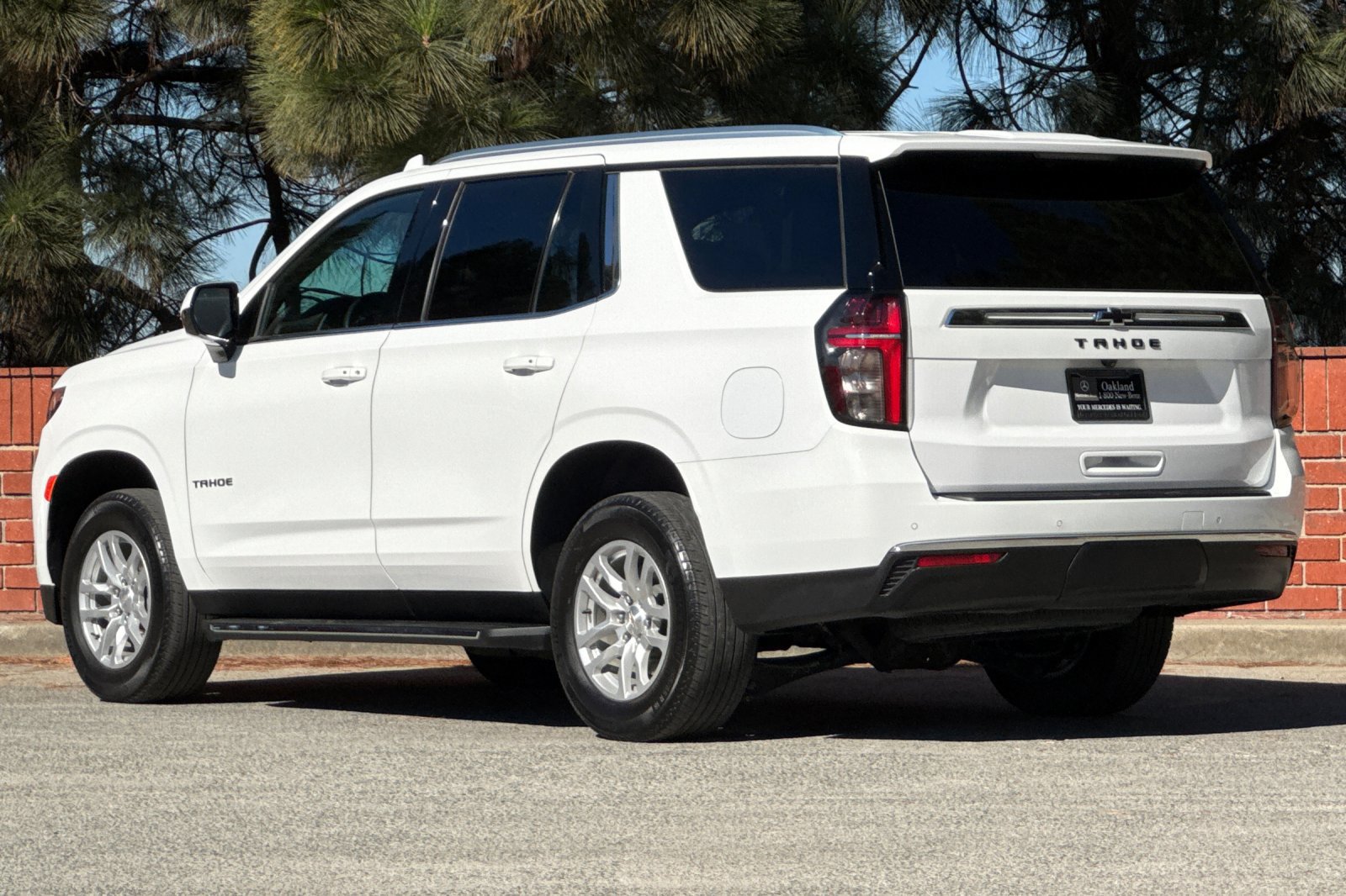 Used 2023 Chevrolet Tahoe LS w/ Driver Alert Package AWD/4WD image 6