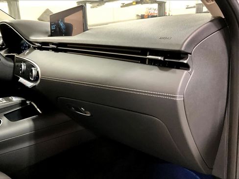 Used 2025 Genesis GV70 2.5T image 19