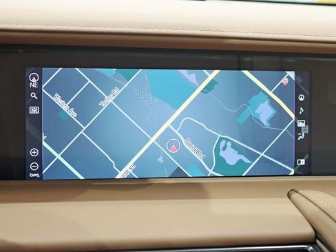 Used 2022 Lexus LC 500 Coupe w/ Dynamic Handling Package image 21