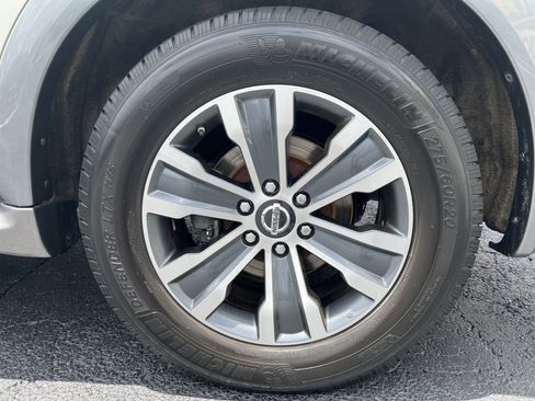 Used 2017 Nissan Armada SL RWD image 20