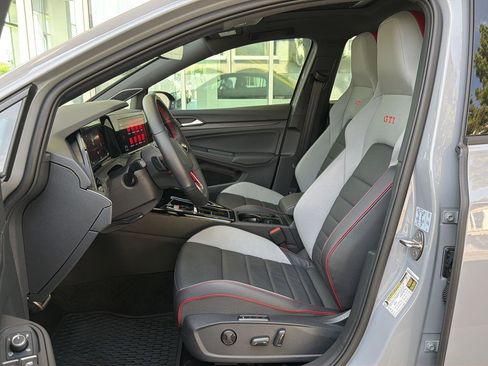 Certified 2024 Volkswagen GTI Autobahn FWD image 17