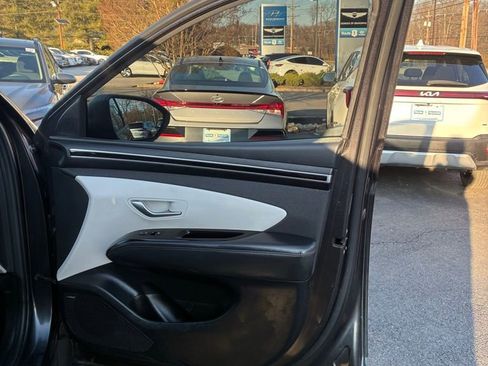 Used 2023 Hyundai Tucson Limited image 47