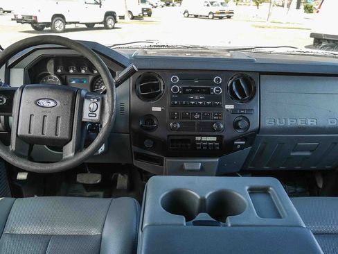 Used 2016 Ford F350 XL w/ Power Equipment Group RWD image 12