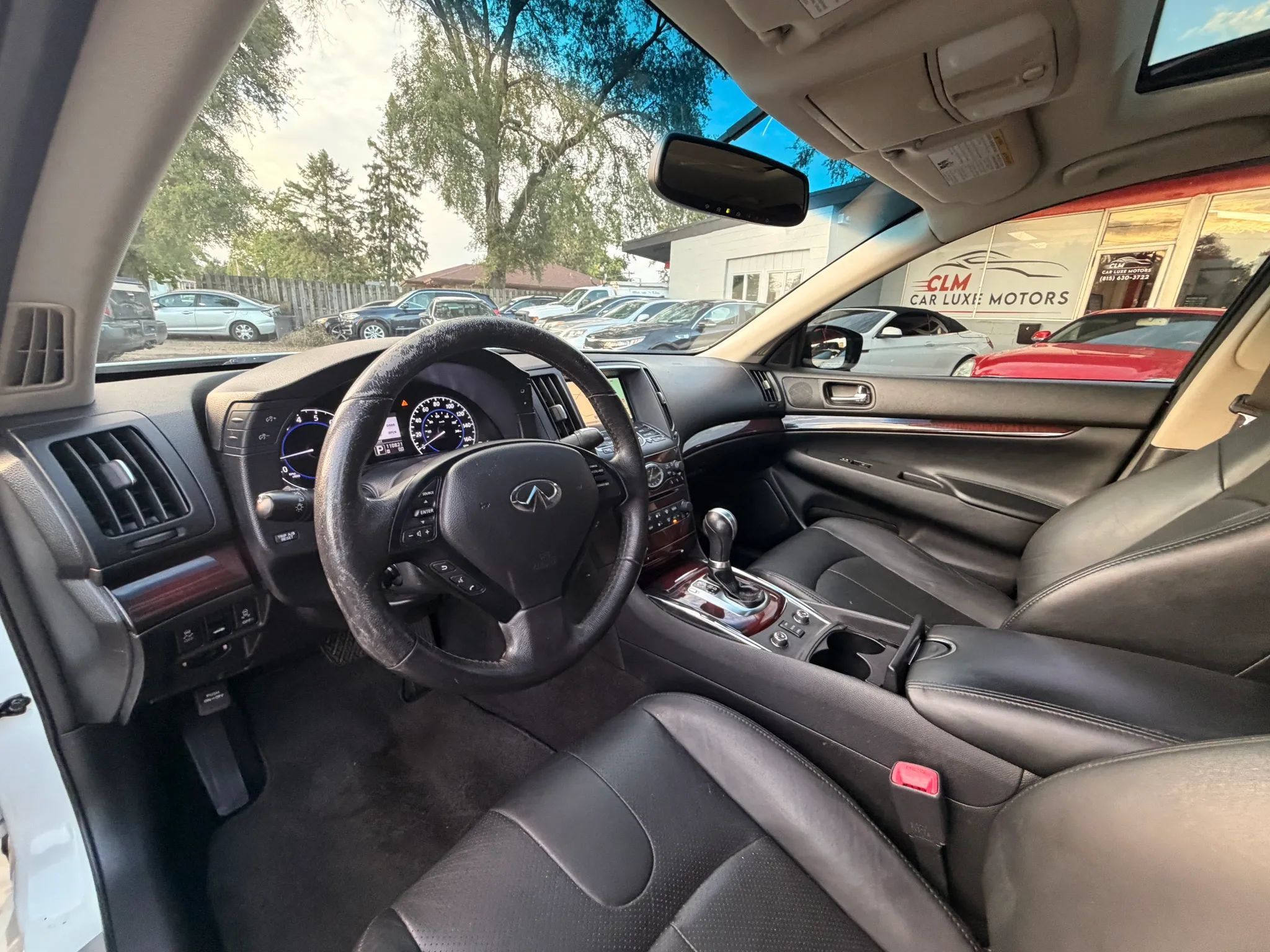 Used 2012 INFINITI G37 x Sedan w/ Premium Pkg AWD/4WD image 8