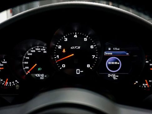 Used 2018 Porsche 911 GT3 RS image 24